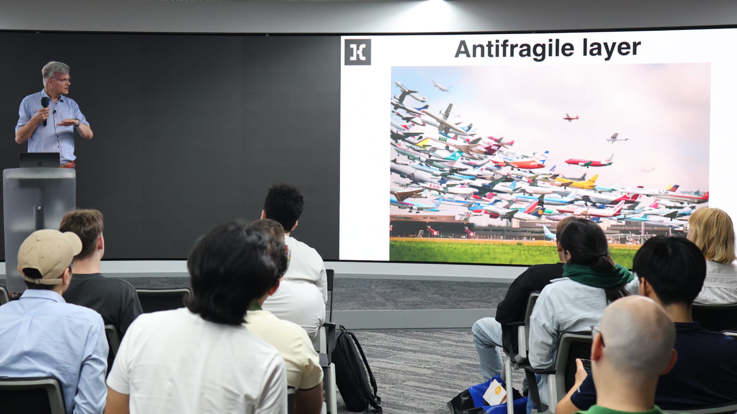 Antifragile