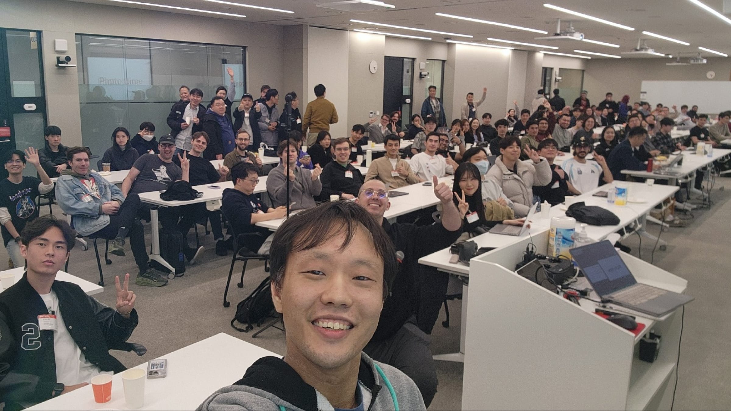 Dev Korea #7 Recap: AI, serverless, and a packed night in Seoul