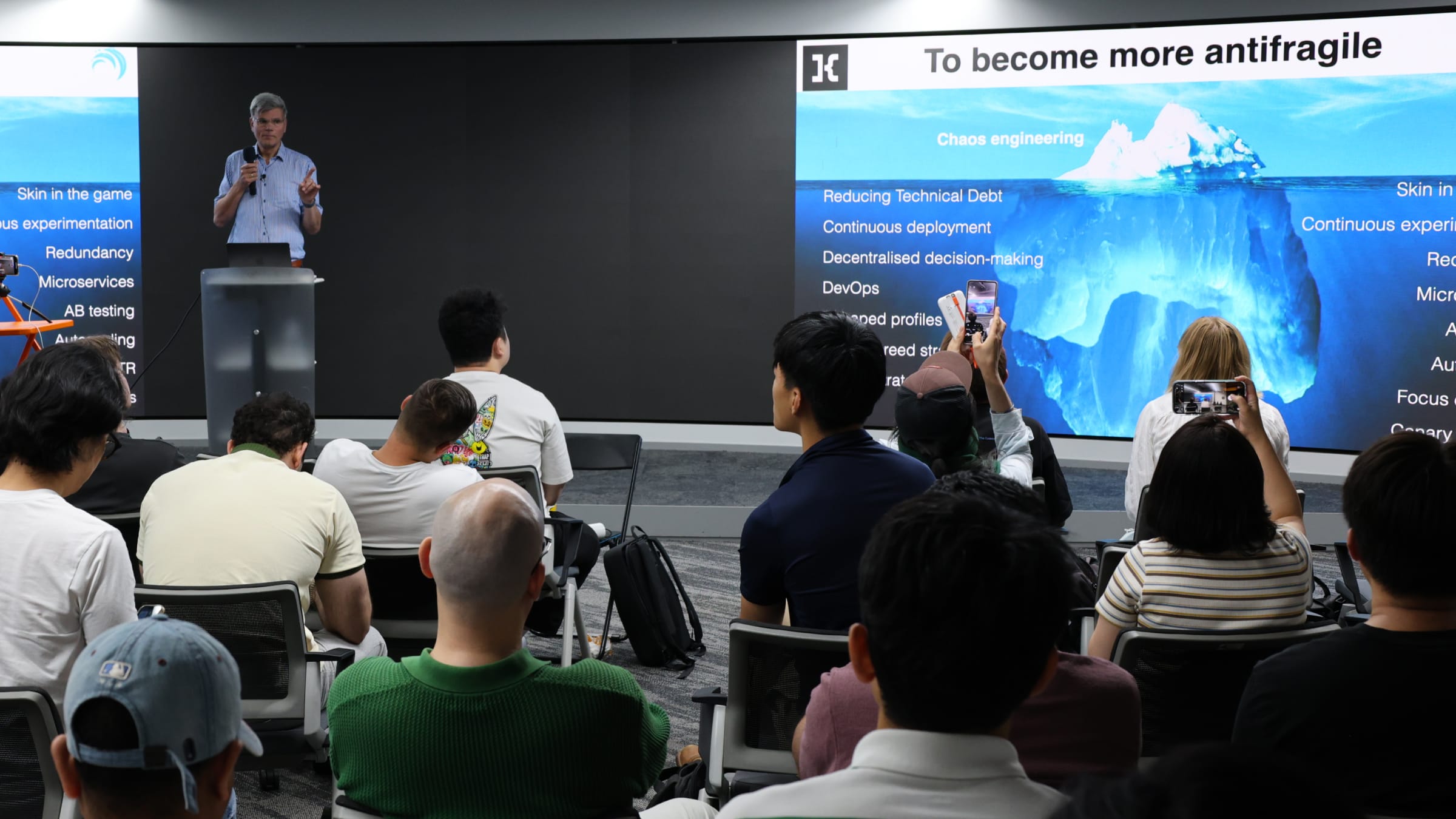 Inside Dev Korea #9 with Jan de Vries: chaos monkeys, technical debt, and a packed room in Seoul