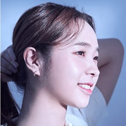 Anna Kim